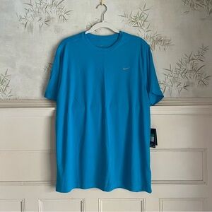NEW Nike Men's T-Shirt Challenger Dri-Fit Short Sleeve Athletic Workout Shirt XL